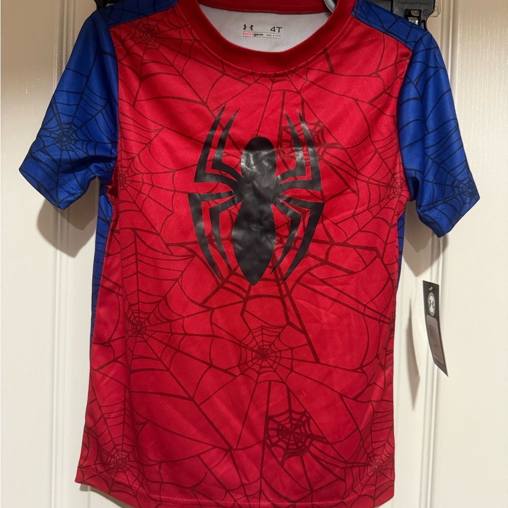 Little Boys Marvel Ultimate Spiderman Fitted Tshirt Size 4T